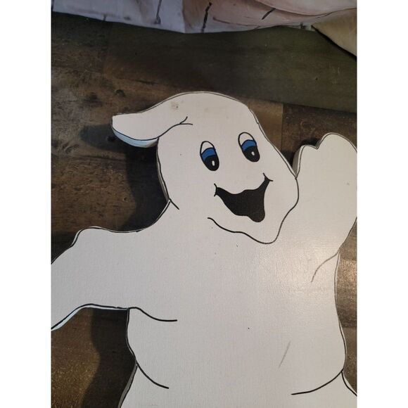 Wooden Halloween ghost lawn decor - Picture 3 of 7